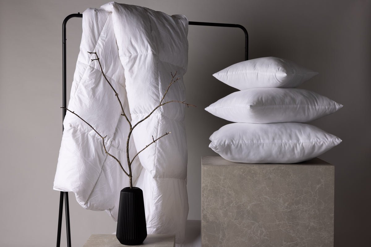 Premium Bettdecke Astralis 200 × 150 cm – Baumwolle & Feder-Mix