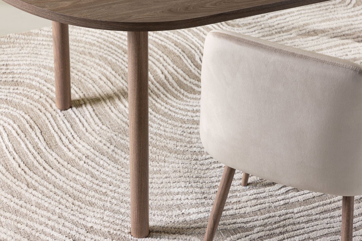 Esstisch Seaside - ovaler Esstisch mit klarer Linie und ruhiger Ausstrahlung