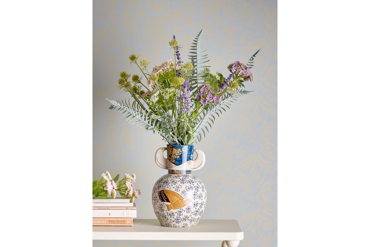 Vase „Granny“ – Steingut mit Gemälde