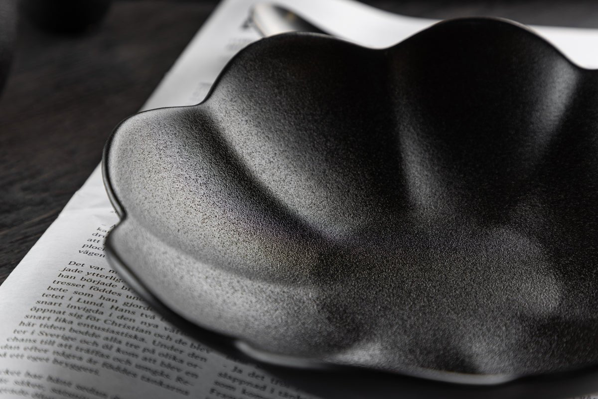 Teller Black Swan - 2er-Set, glasiertes, verstärktes Porzellan, mattschwarz