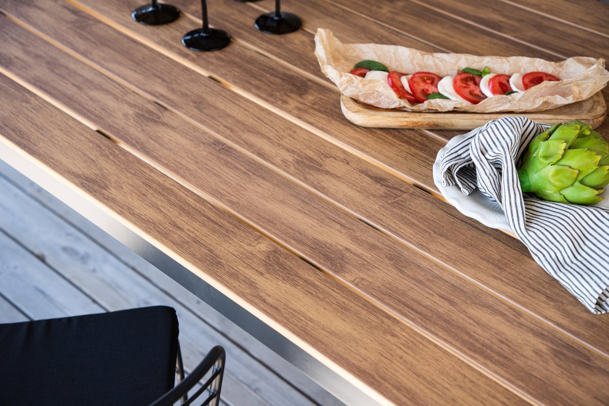 Gartentisch Tareen - eine harmonische Kombination aus Natürlichkeit und Stabilität