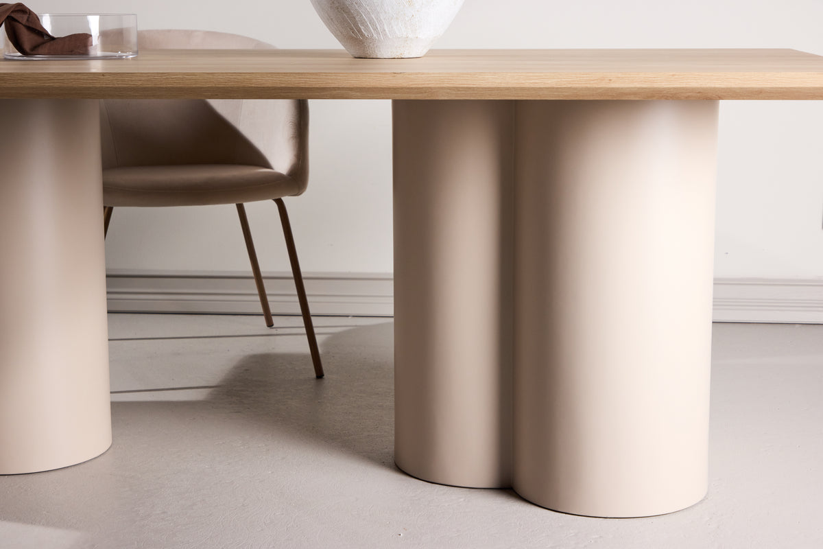 Esstisch Marly - in rechteckiger Form im modernen Design