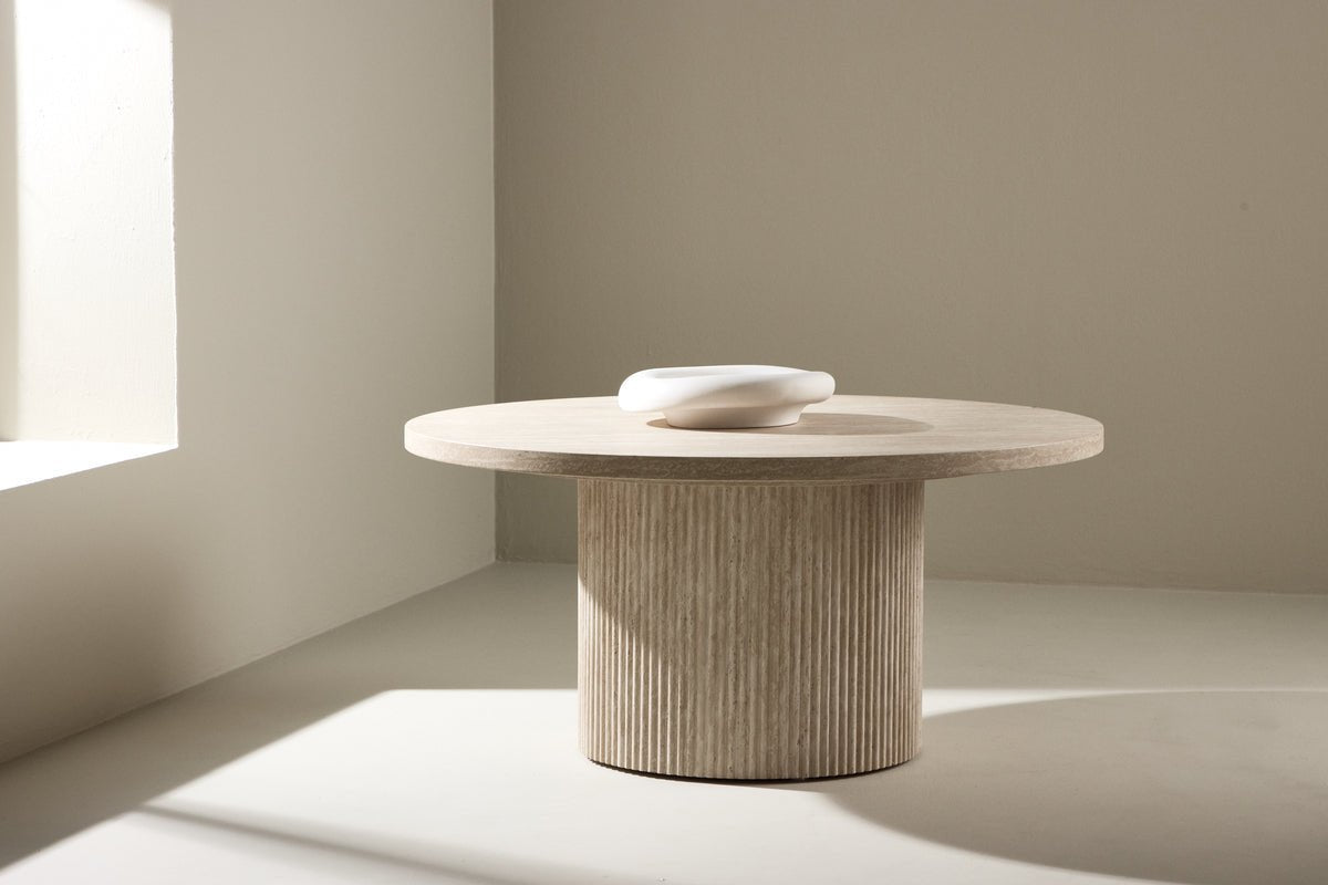 Couchtisch Tino Big - mit geriffeltem Standfuß