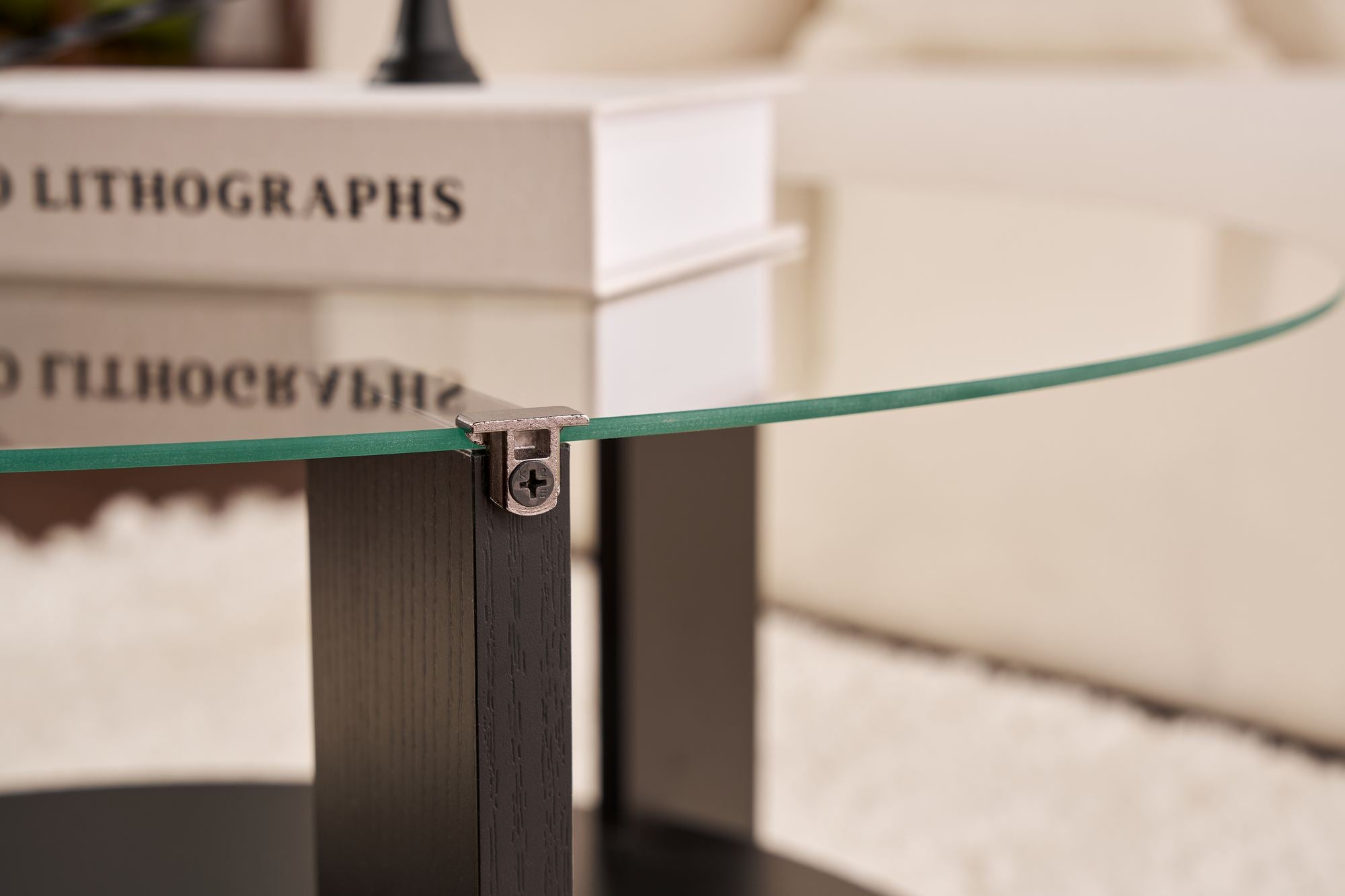 Couchtisch Davira - mit runder Glasplatte und Holzoptik