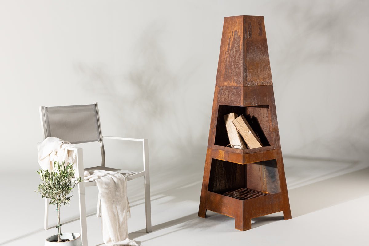 Feuerkorb Elias - quadratischer Kamin in Rusty Orange