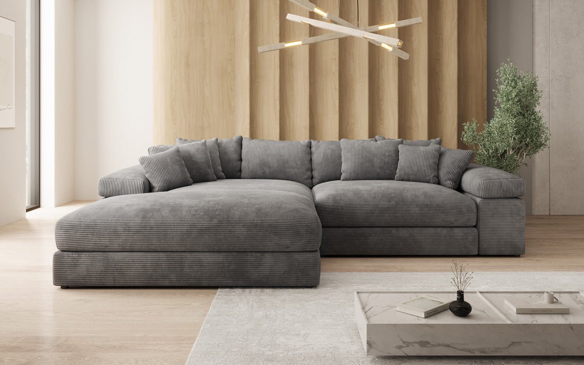 Designer Sofa Bernardo mit breiter Ottomane in Cord