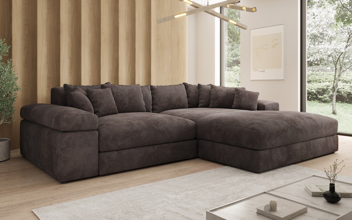 Designer Sofa Bernardo mit breiter Ottomane in Cord