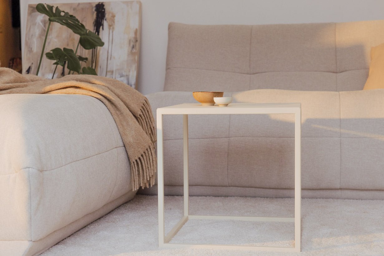 Couchtisch/Beistelltisch Soli X – Minimalistisches Design aus Stahlblech & Metall