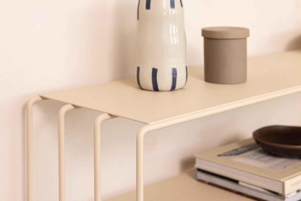 Kommode Ria – Metall-Design mit zwei Ablagen