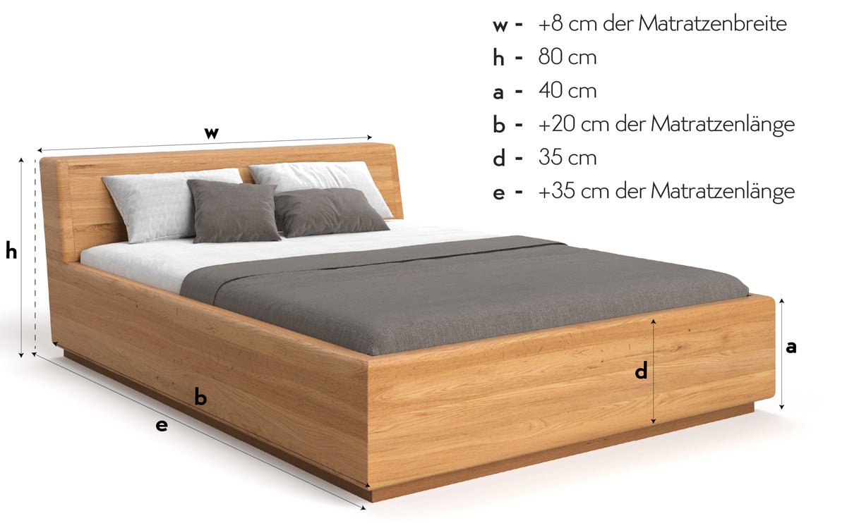 Designer Holzbett Calveno aus massiver Eiche mit Stauraum und geneigtem Headboard