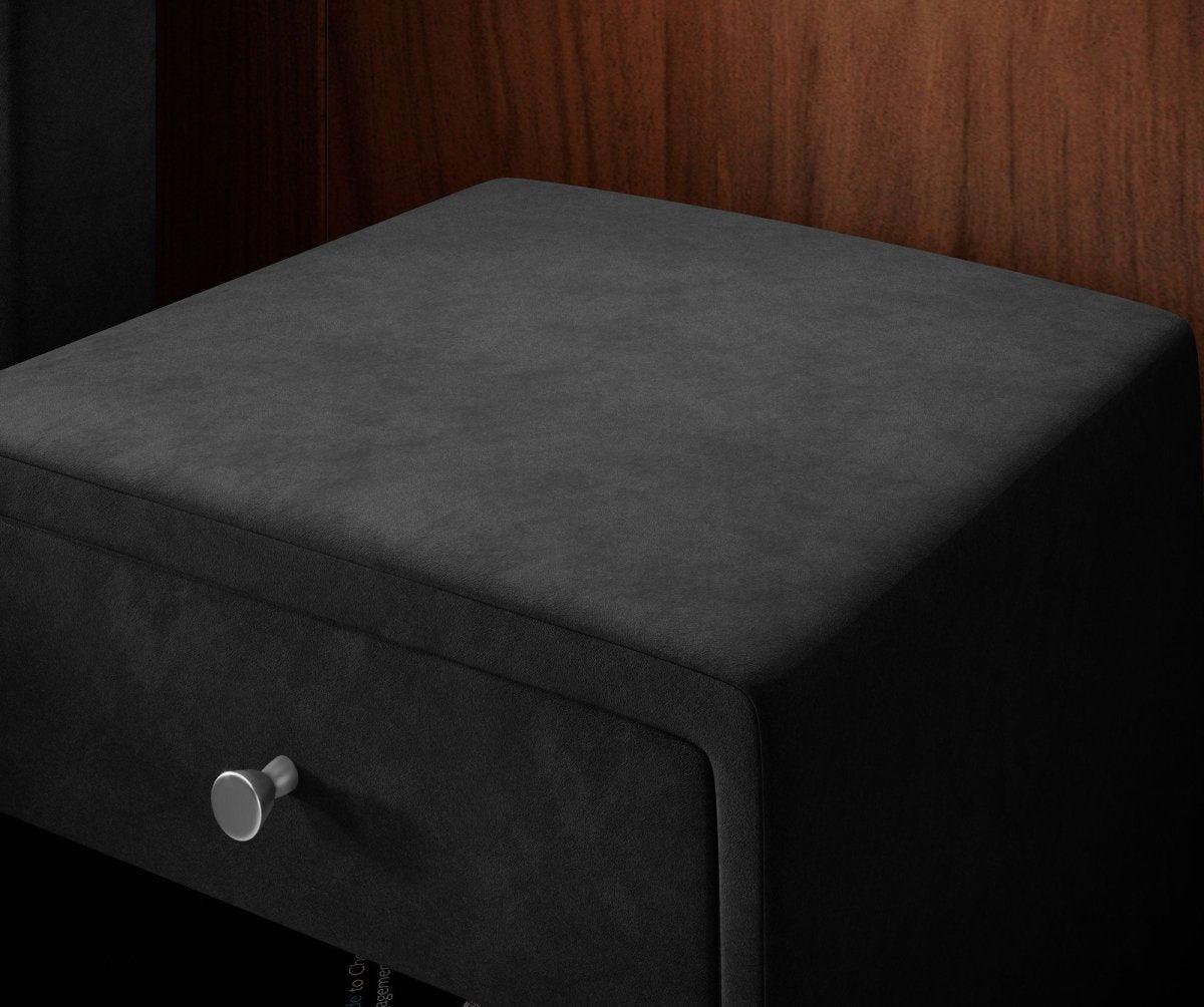 Designer Nachttisch Amy (Samt) - Luxusbetten24