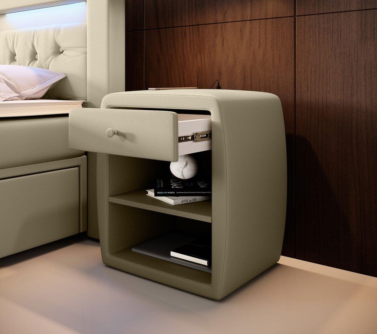 Designer Nachttisch Tavira mit USB (Kunstleder) - Luxusbetten24