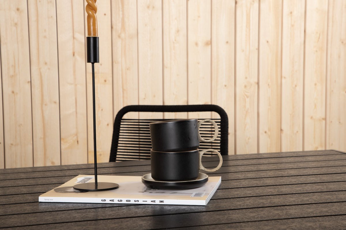 Gartentisch Tareen - en harmonisk kombination af naturlighed og stabilitet