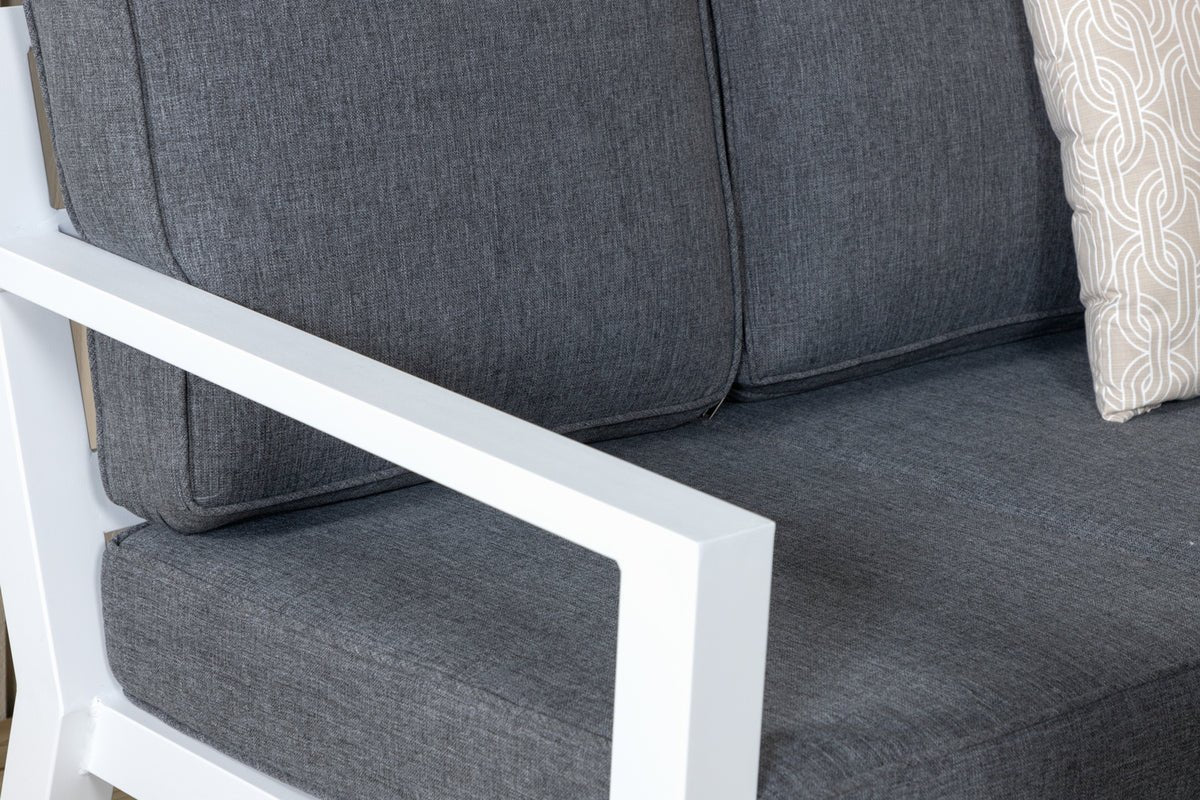 Havemøbelsæt Jenni – i Hvid & Grå med glasplade