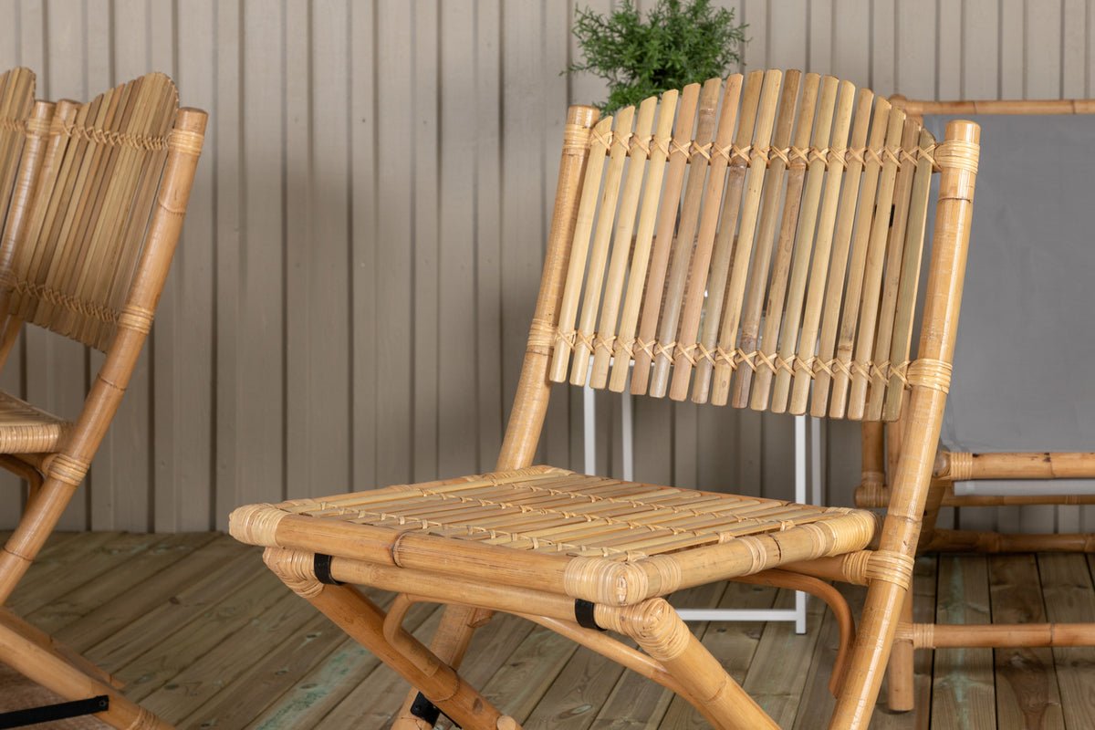 Havestol Koni - i rattan med naturligt udseende