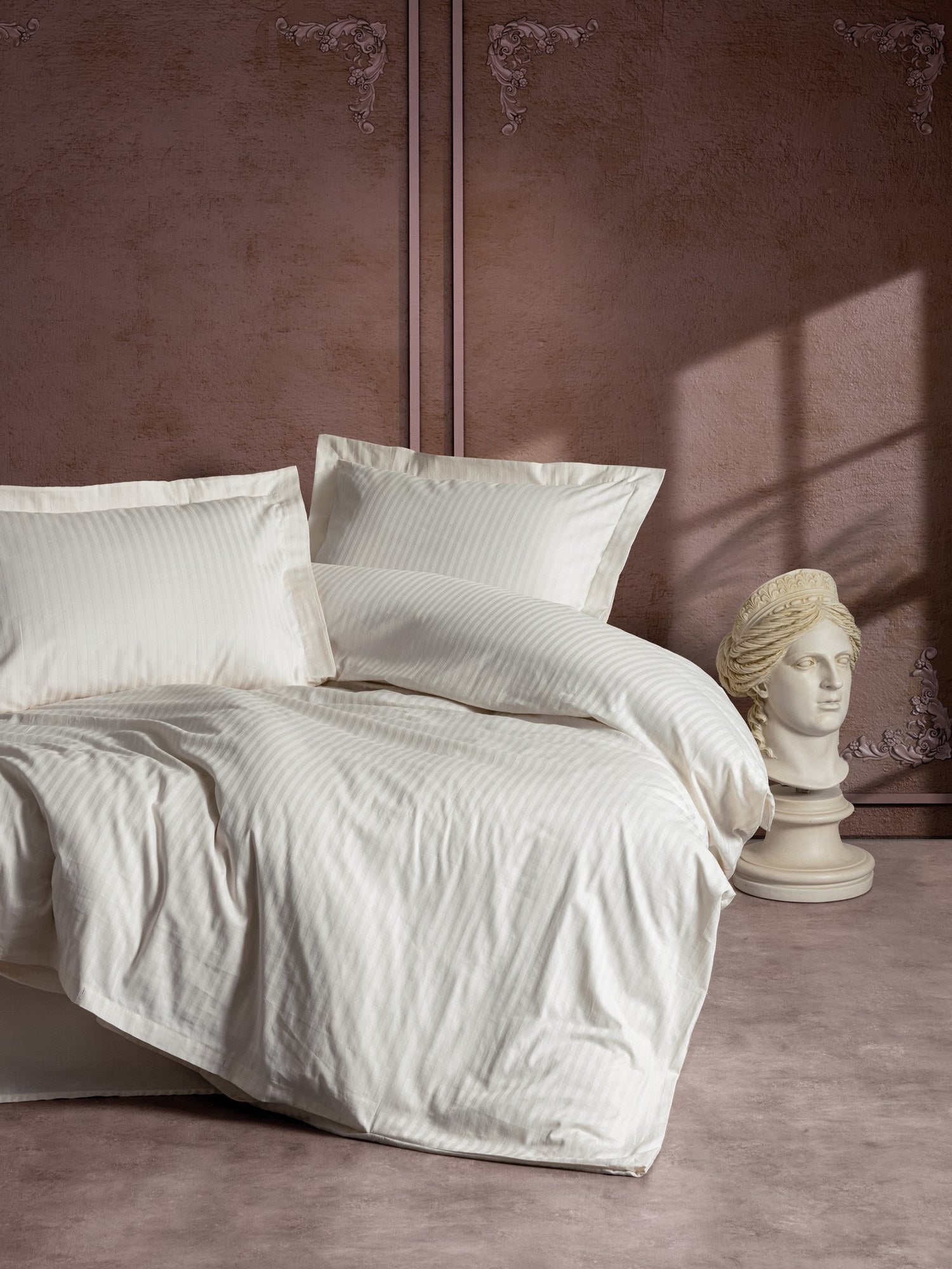 Premium Satin Sengetøjssæt Stripe Beige