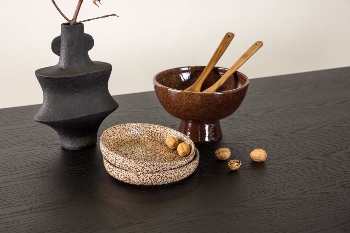 Spisebord Amanda - elegant, moderne og med naturlig charme