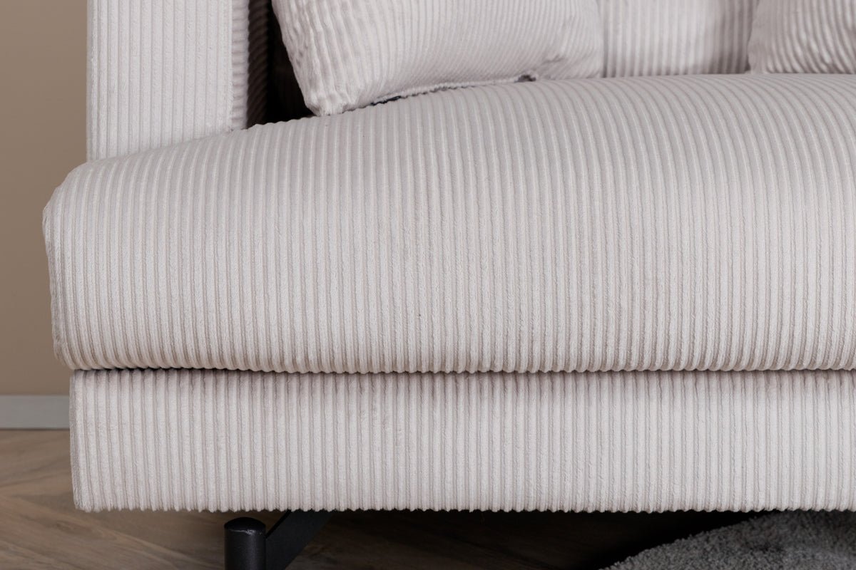 Sessel Asten - Wahlweise in 4 Farben und diversen Materialien