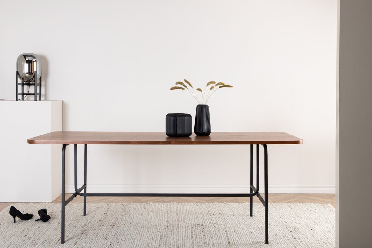 Esstisch Vahira - rechteckiger Esstisch auf Stahlbeinen