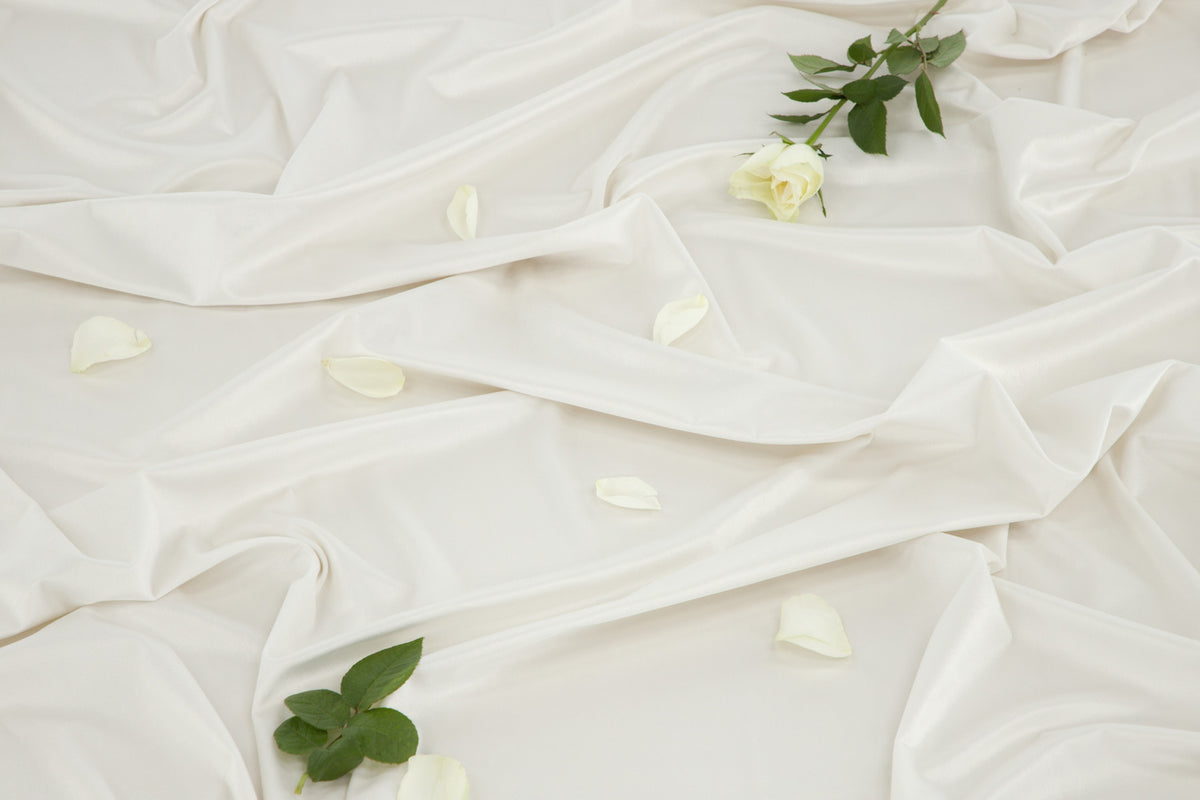 Gardinsæt Anny – fløjlseffekt i mange farver