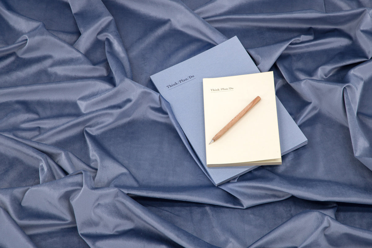 Gardinsæt Anny – fløjlseffekt i mange farver