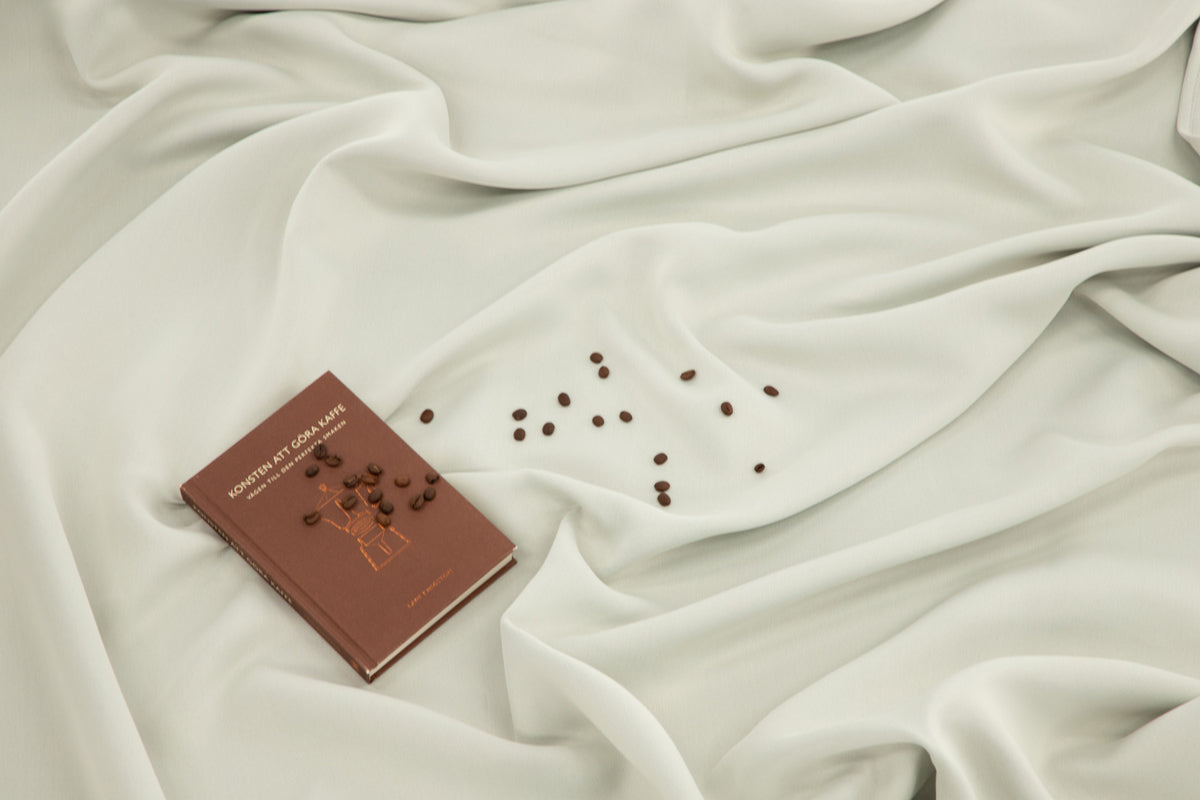 Gardinsæt Ava – Flerbåndssystem i 135 x 240 cm