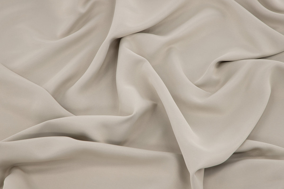 Gardinsæt Ava – Flerbåndssystem i 135 x 290 cm