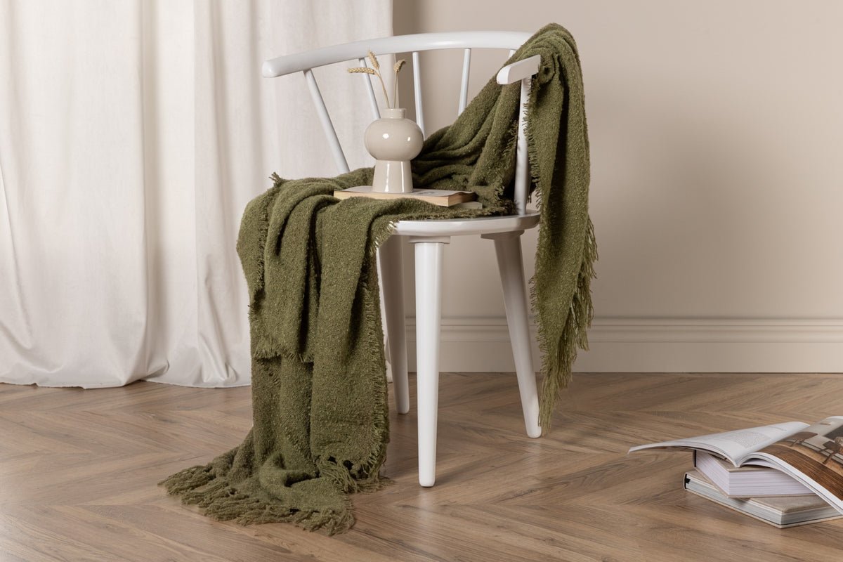 Tagesdecke Stanley Mosgrøn – 170×130 cm med struktur og frynser