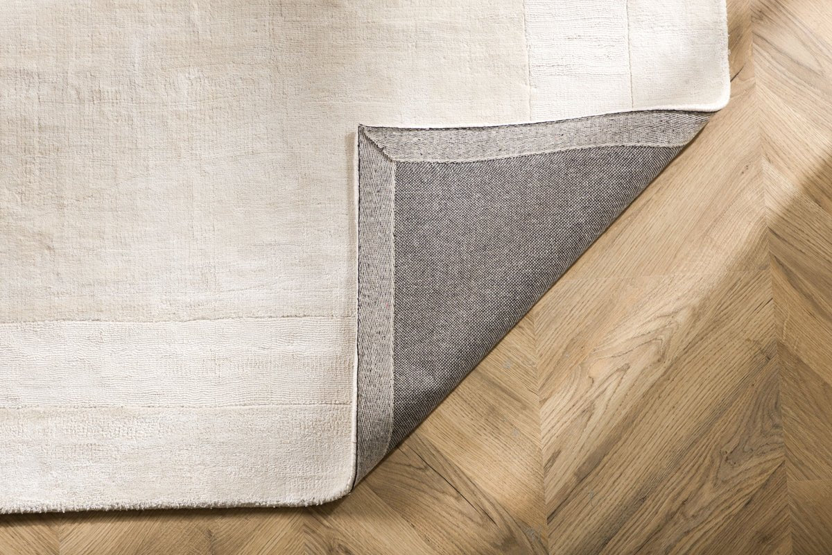 Tæppe London – med fin glans af viskose og bomuld