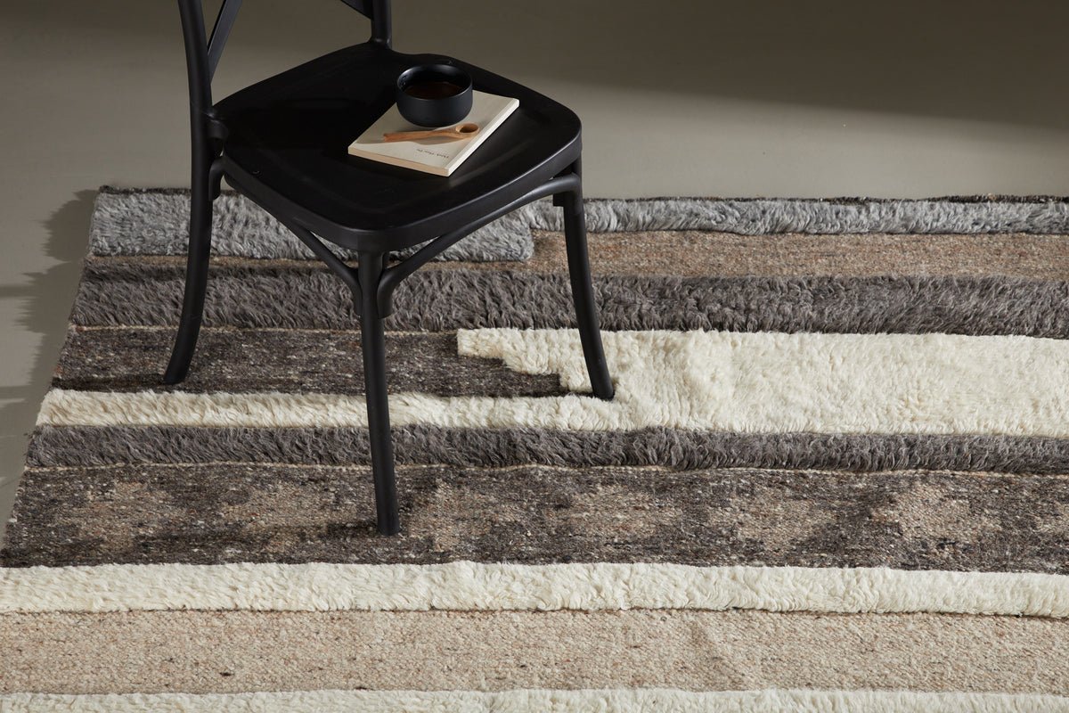 Tæppe Nero - i forskellige farver af polypropylen og uld