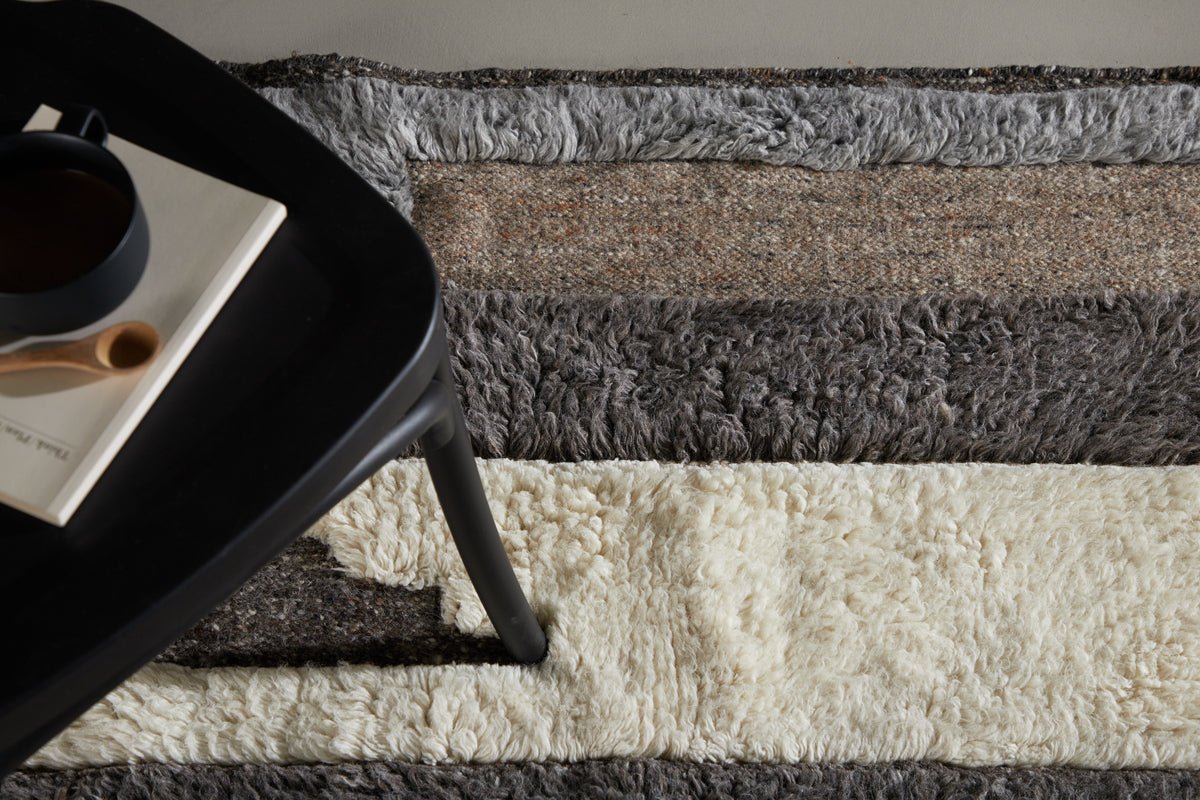 Tæppe Nero - i forskellige farver af polypropylen og uld