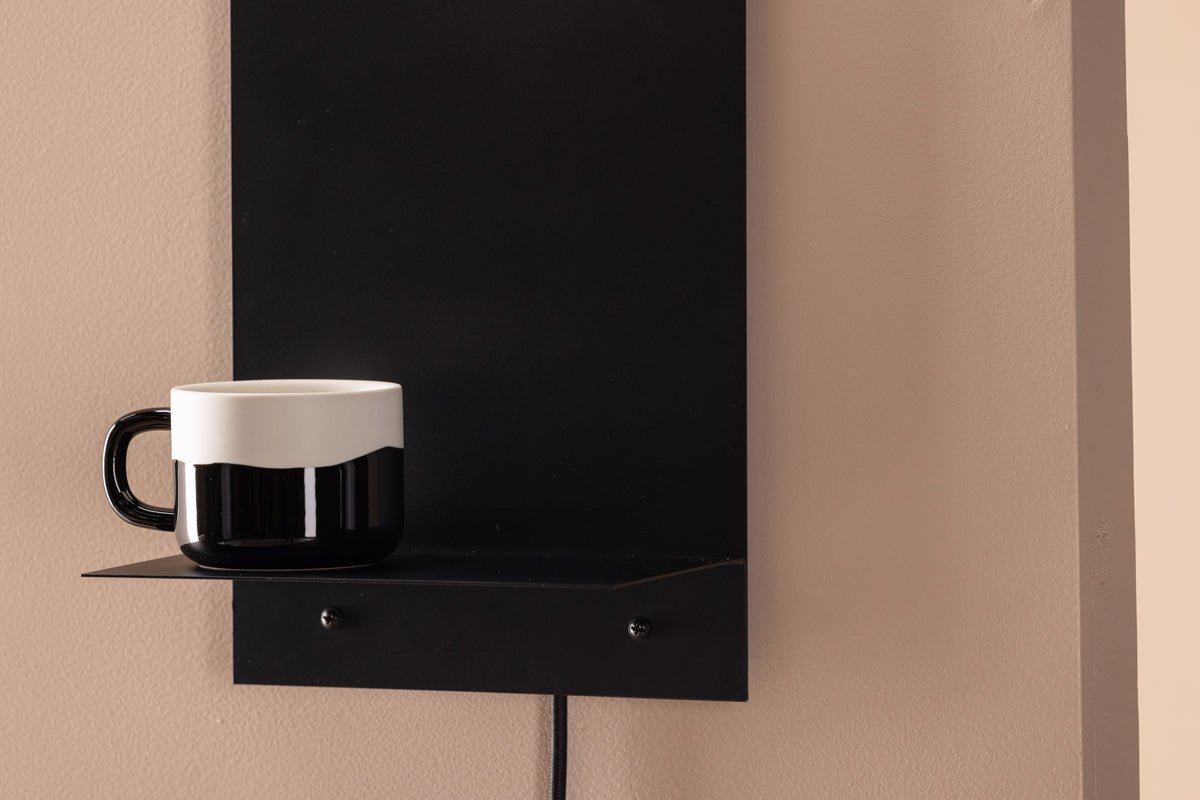 Væglampe „Monty" – Inklusive praktisk hylde