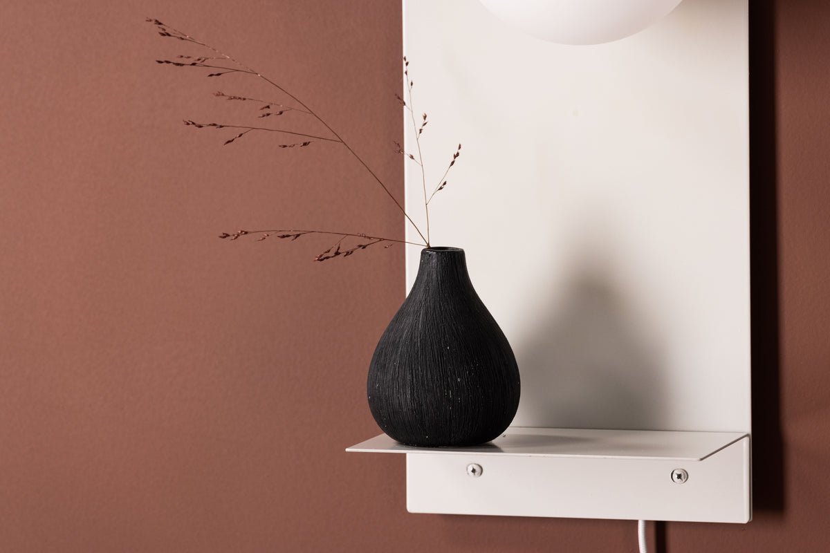 Væglampe „Monty" – Inklusive praktisk hylde