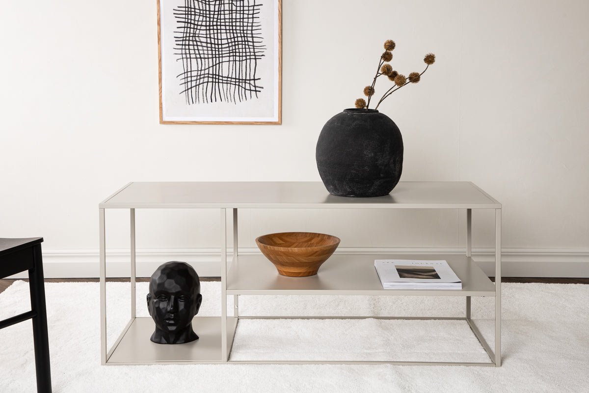 Sofabord/Sidebord Nammos – i fire farver med tre opbevaringsflader