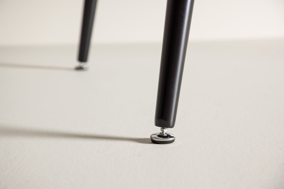 Spisebord Zayen - stilfuldt, moderne og tidløst