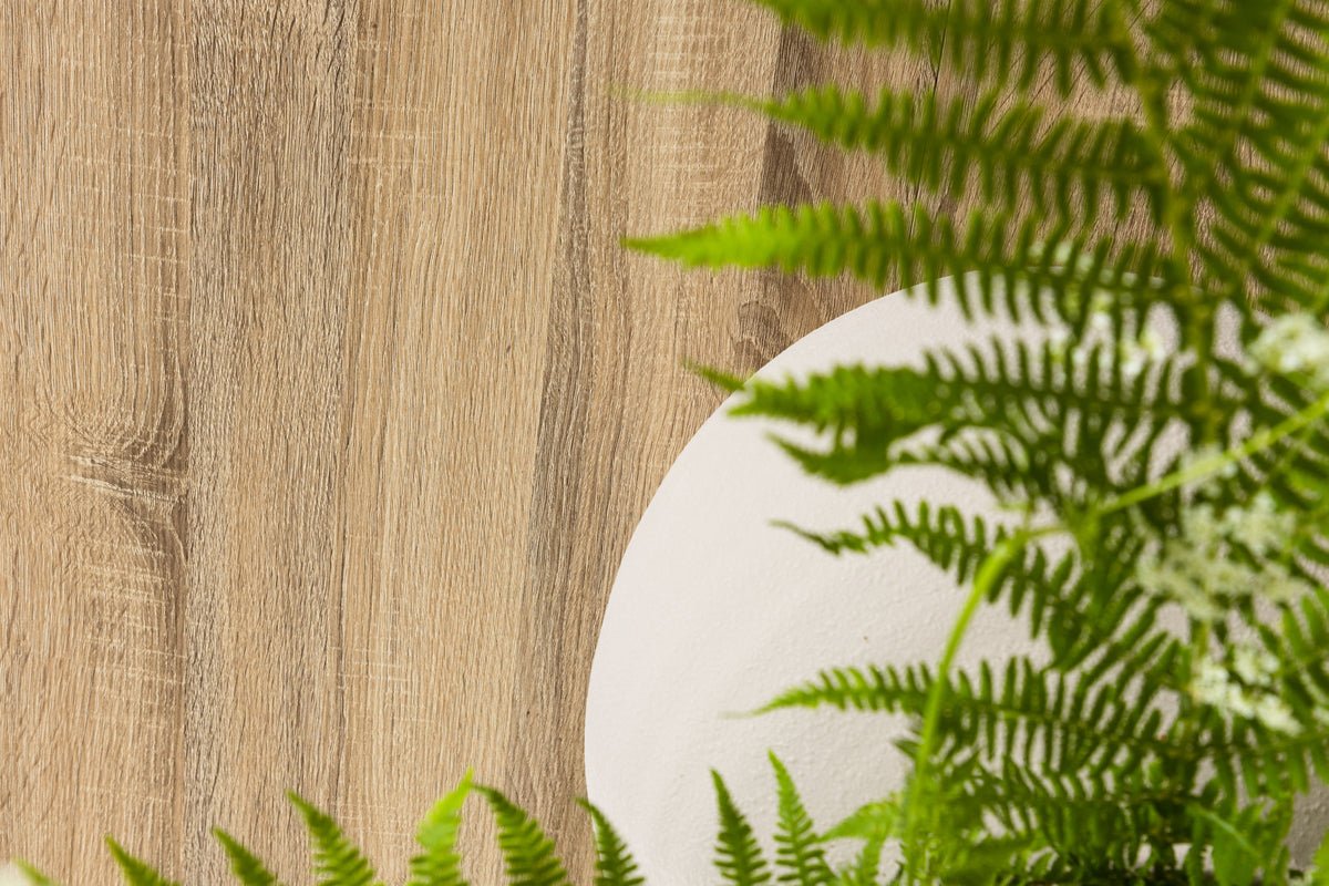 Spisebord Ahi - i rustikalt charme med elegant udseende