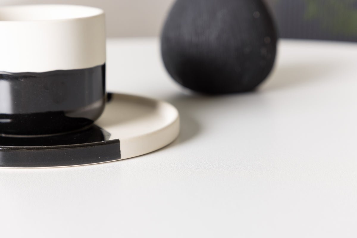 Spisebord Nohea - tidløs elegance skaber en indbydende atmosfære