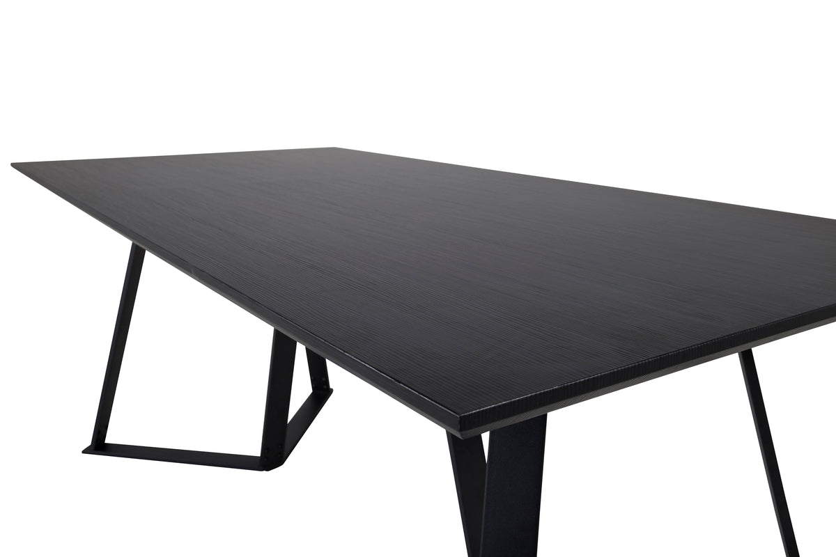 Spisebord Waka - de dekorative metalben sætter et stilfuldt præg