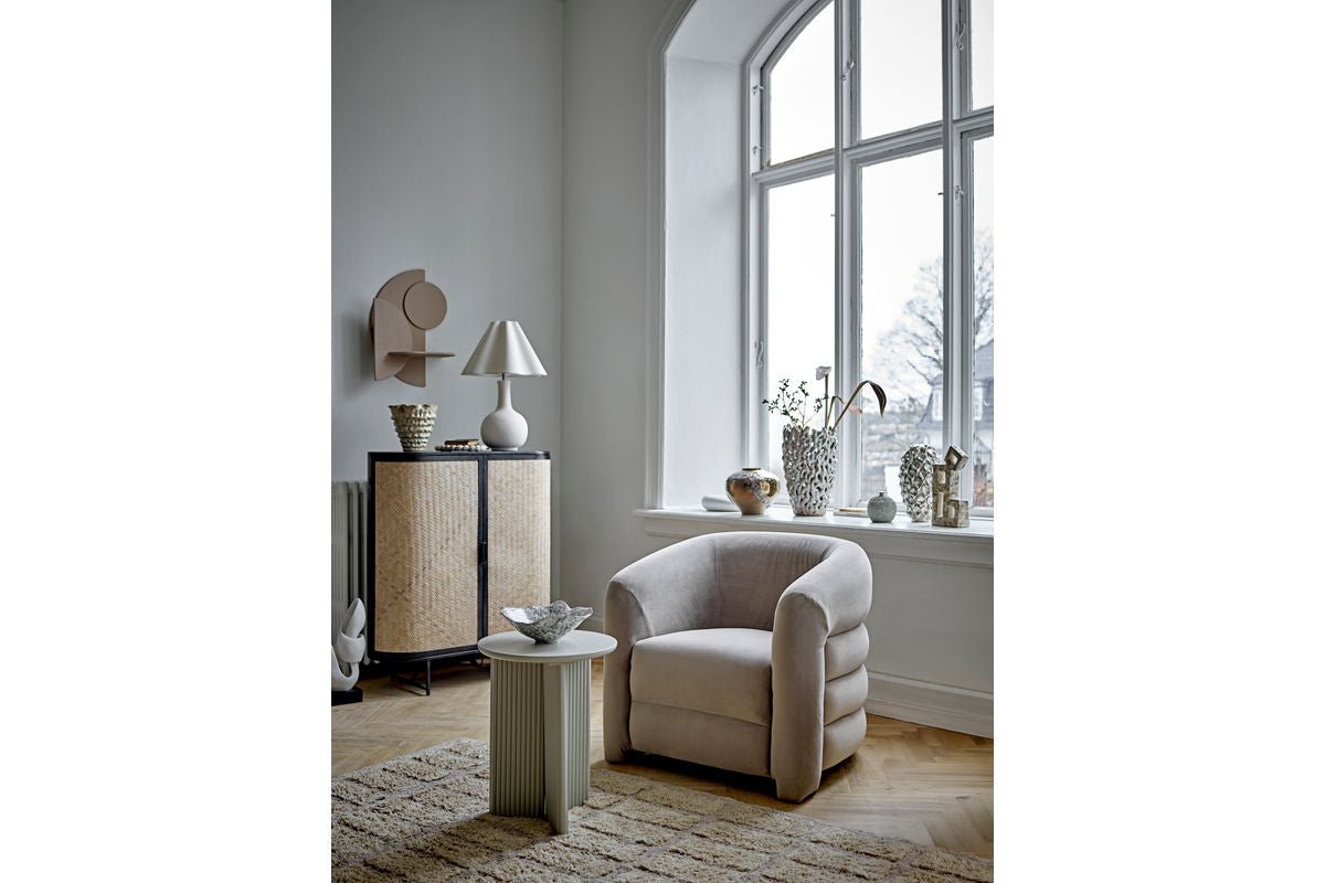 Kommode Elvara – Metalramme med wienervæv i naturfarve