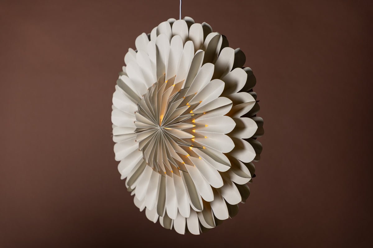 Juleagtig loftlampe Flora - ⌀ 60 cm i 5 farver