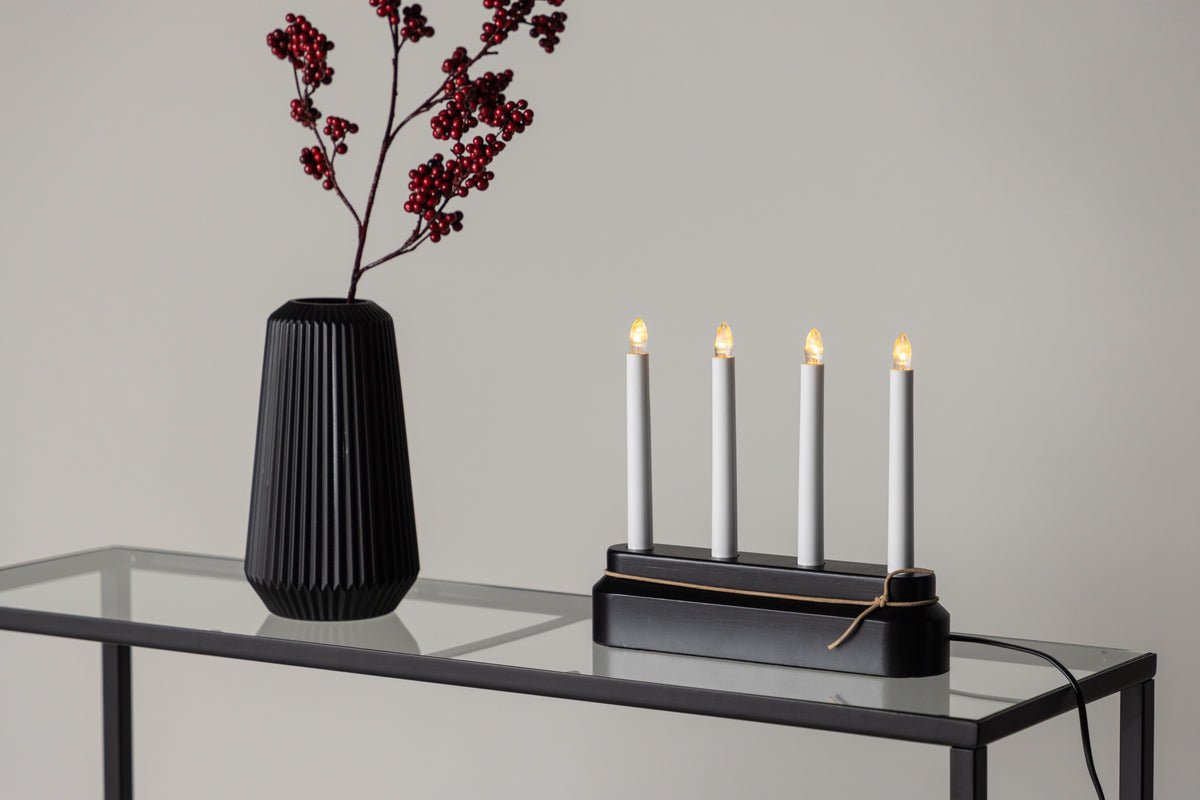 Julebelysning Fjordlicht - i Sort med 4 stearinlys