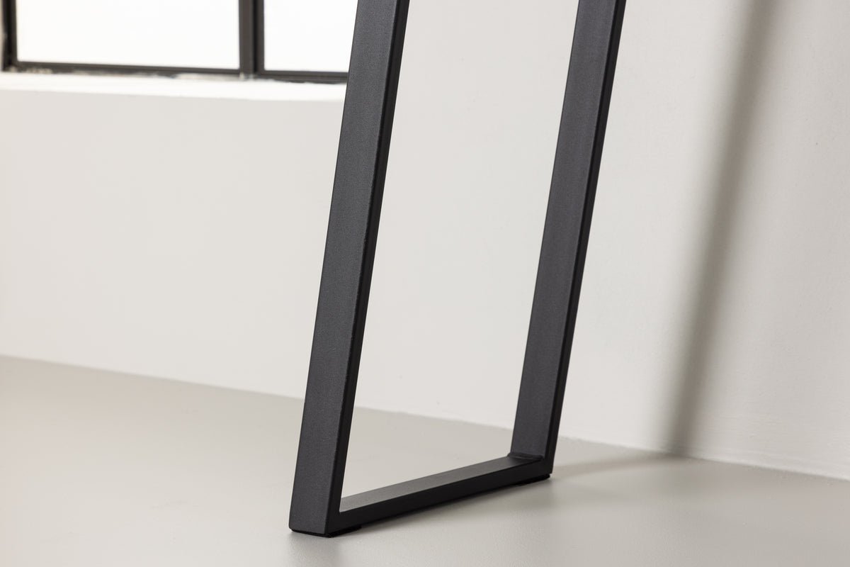 Sidebord Lera – med glasplade