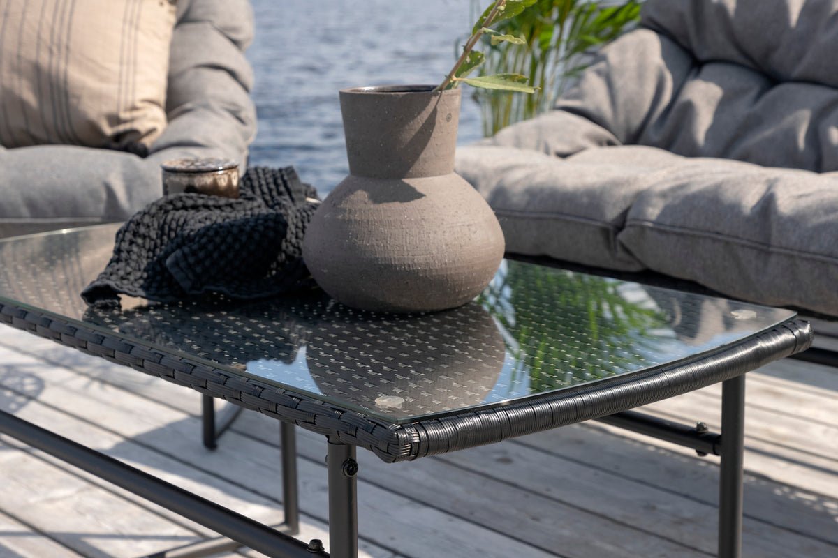 Garten Loungesæt Marvella – 4-delt udendørs sofa-sæt i sort med hynder