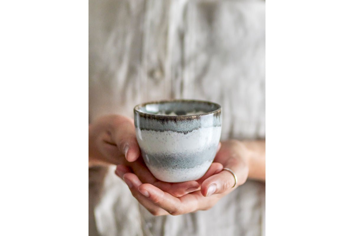 Tasse Avelin - fremstillet af stentøj - uden hank