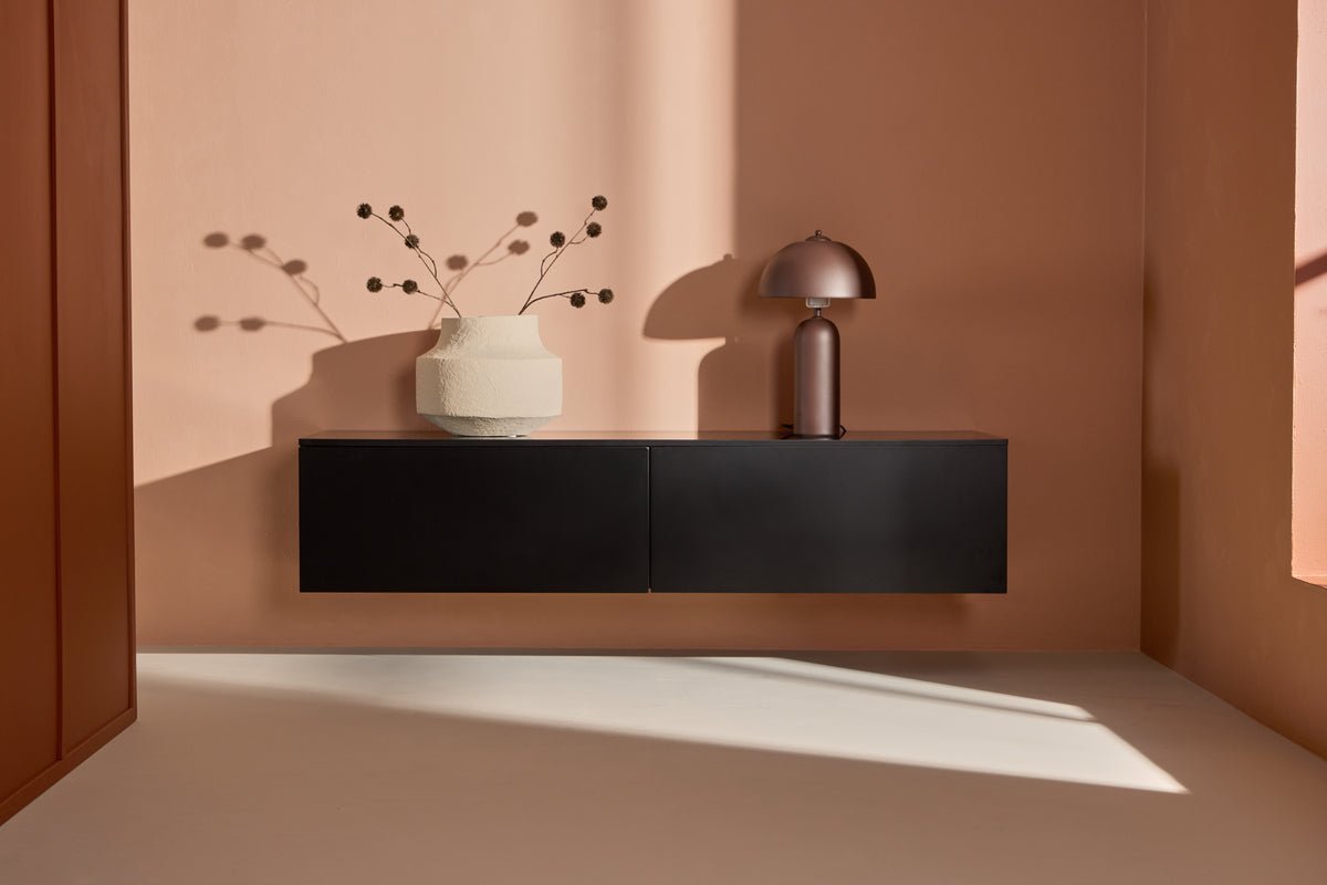 TV-Lowboard Nerio – Puristisk raffinement i sort