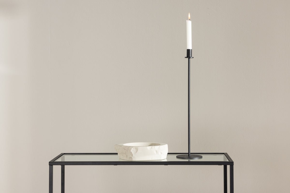 Sidebord Thalia – elegant design med opbevaringsflade