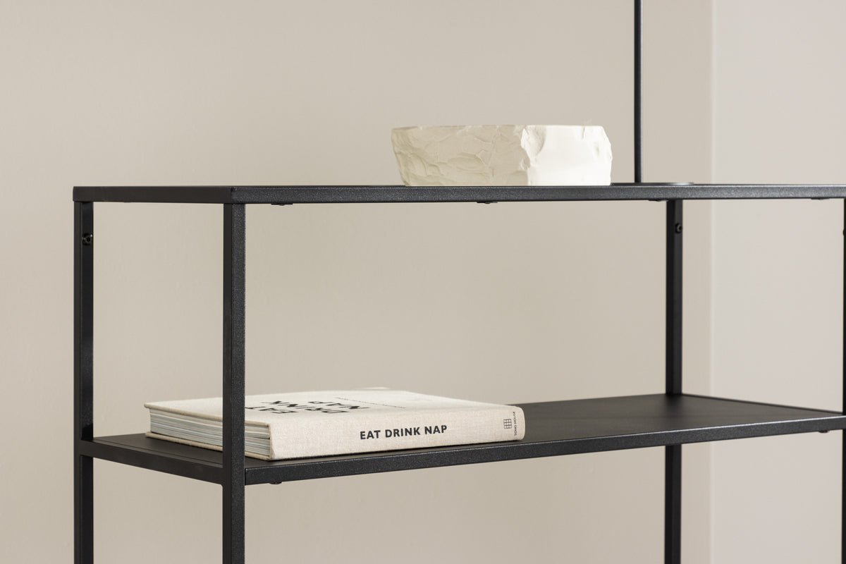 Sidebord Thalia – elegant design med opbevaringsflade