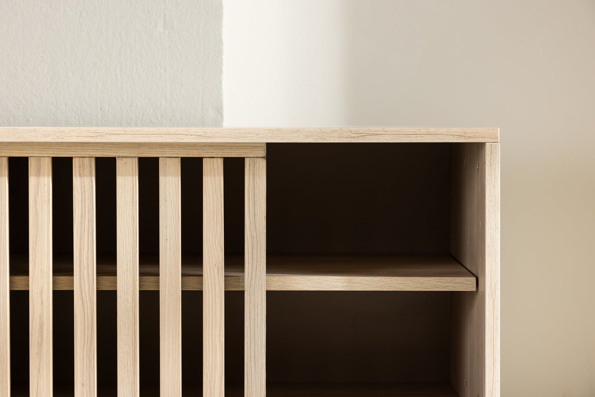 Designer TV-Lowboard Valero 180 cm MDF – Mat, med lamelfront