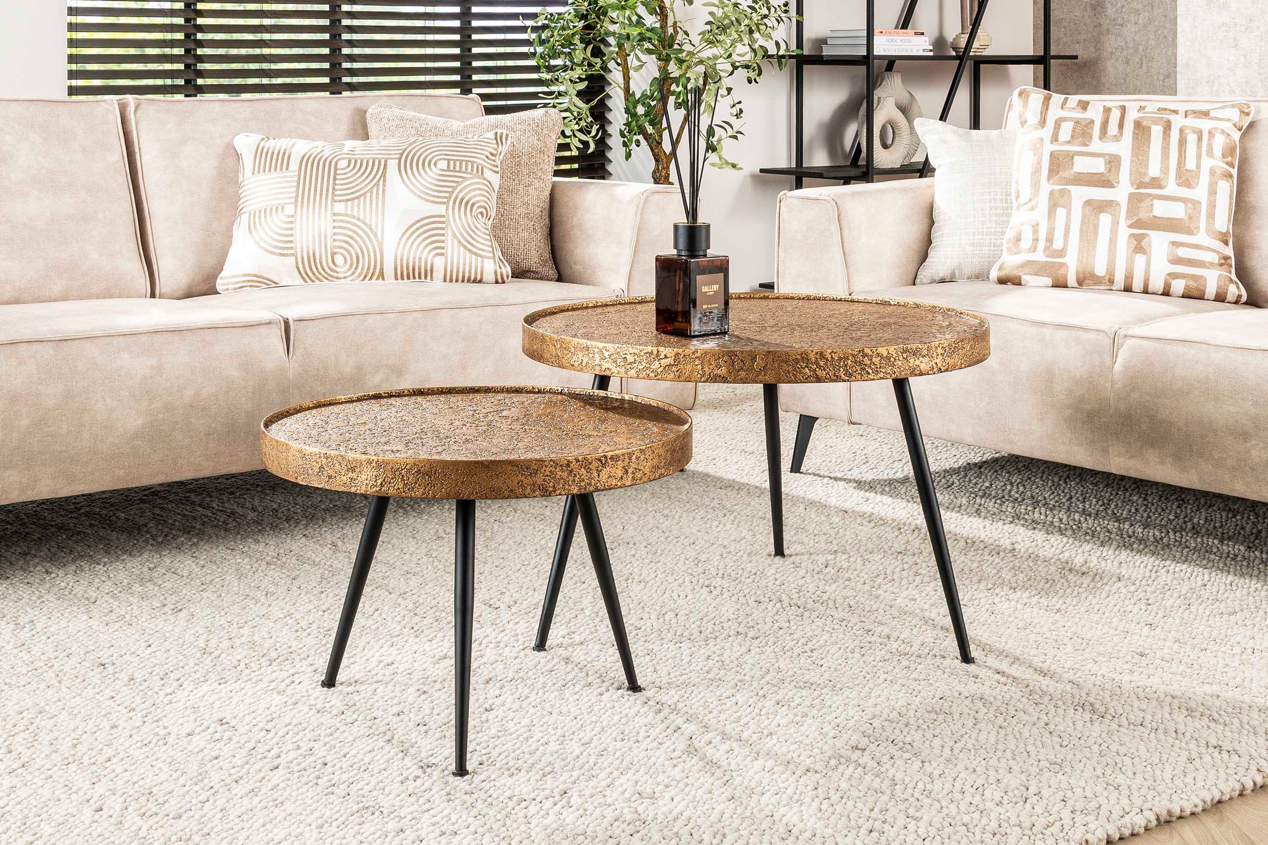 Sofabord Kharu - 2 stk. sæt i metalisk antik bronze med rundt design