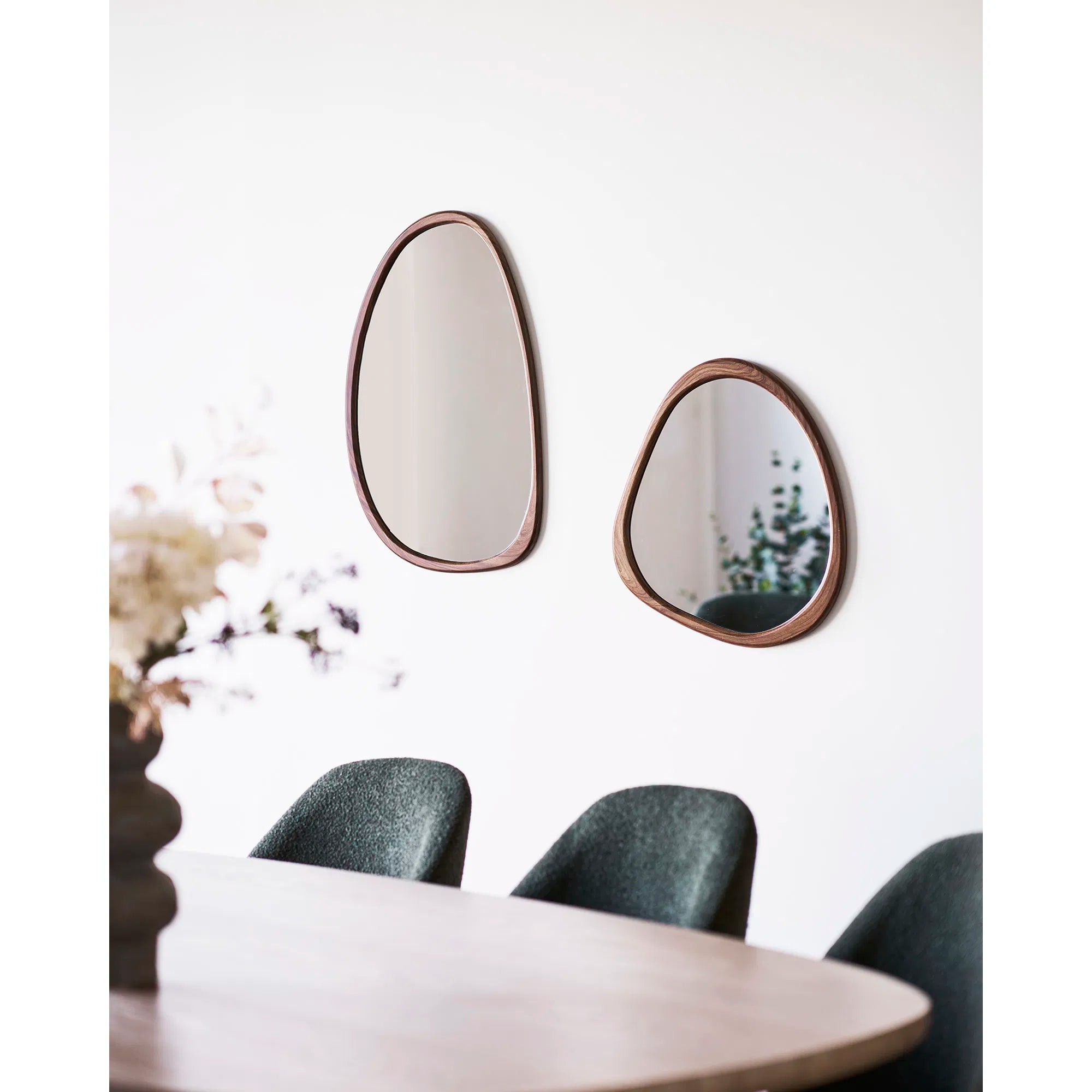 Spiegel Ardano XL – Organisk form i træ-look (38,5×64,5 cm)
